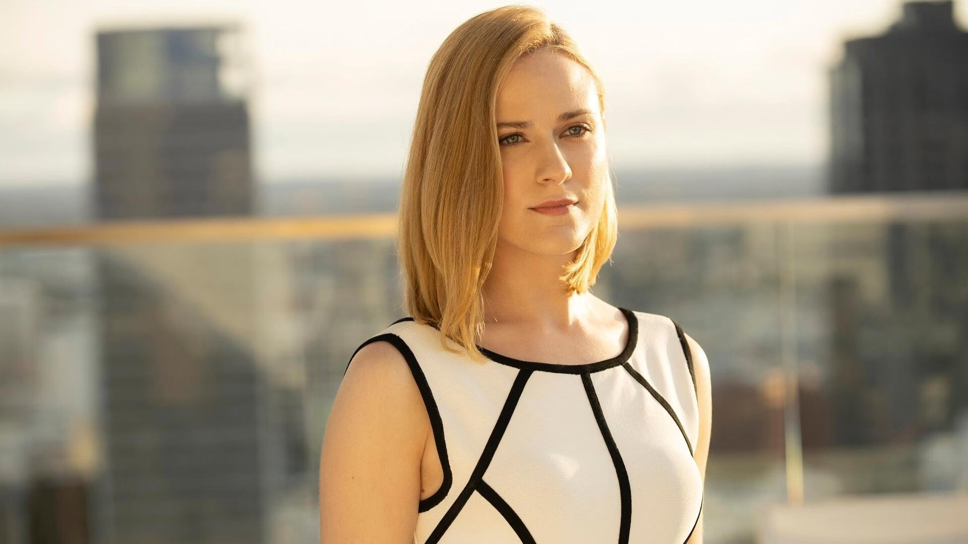 金色探戈，劳塔罗导演比利时，一场由他定义的战争