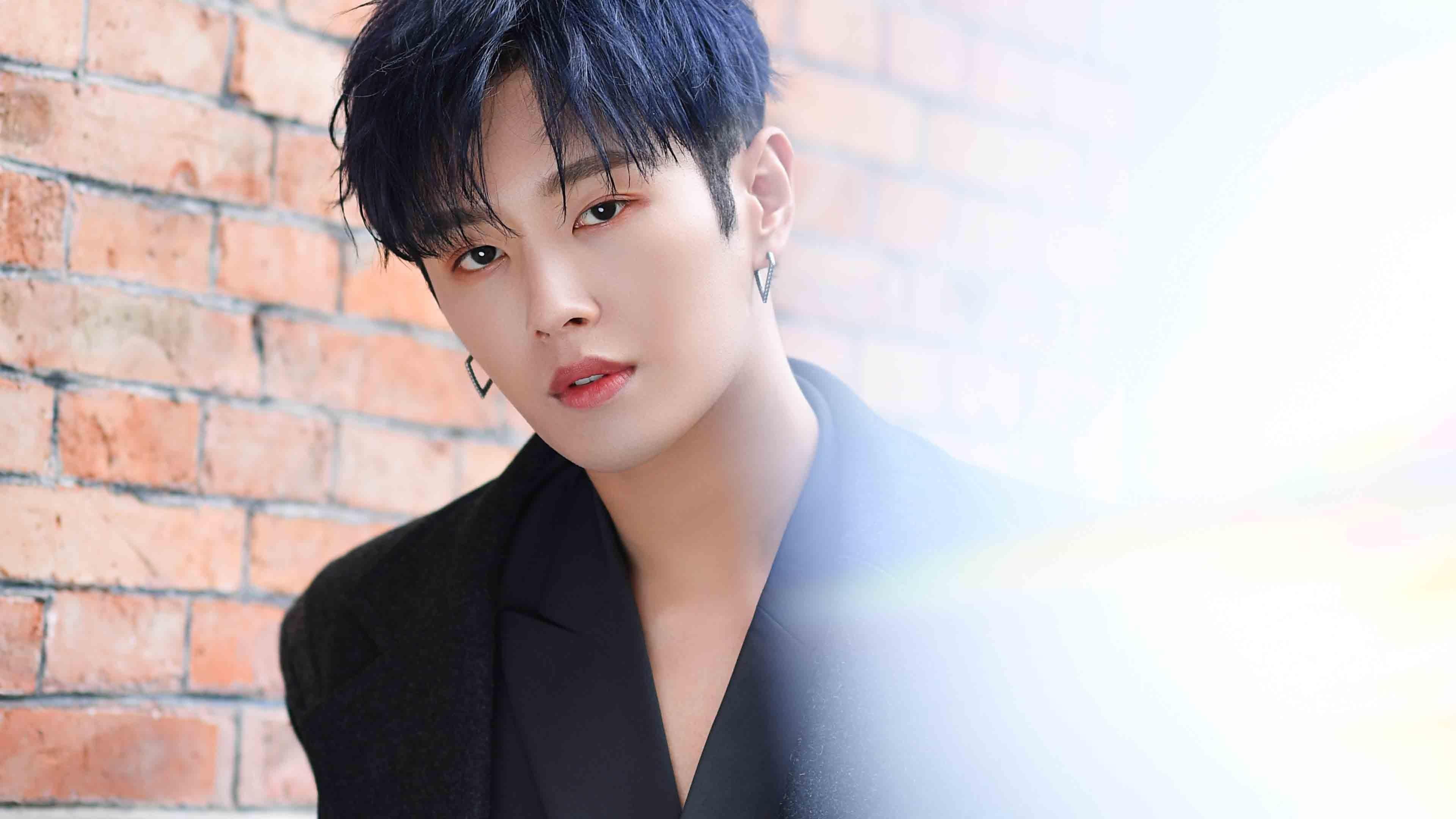 爱游戏官方-巴黎血拼马赛—京多安如何成为时尚与绿茵间的关键先生